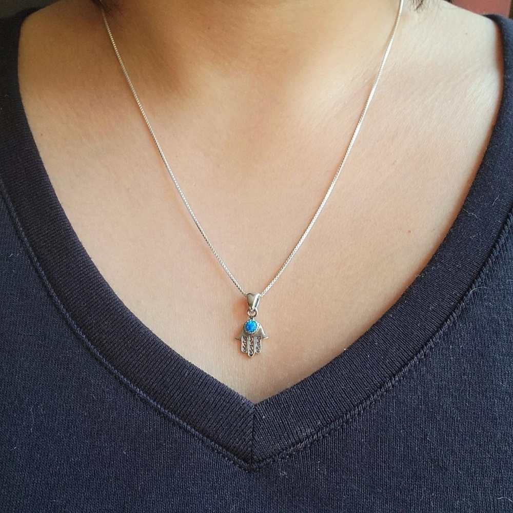 New Handmade 925 Sterling Silver Ornate Hamsa Blue Triplet Opal Necklace - Picture 6 of 8